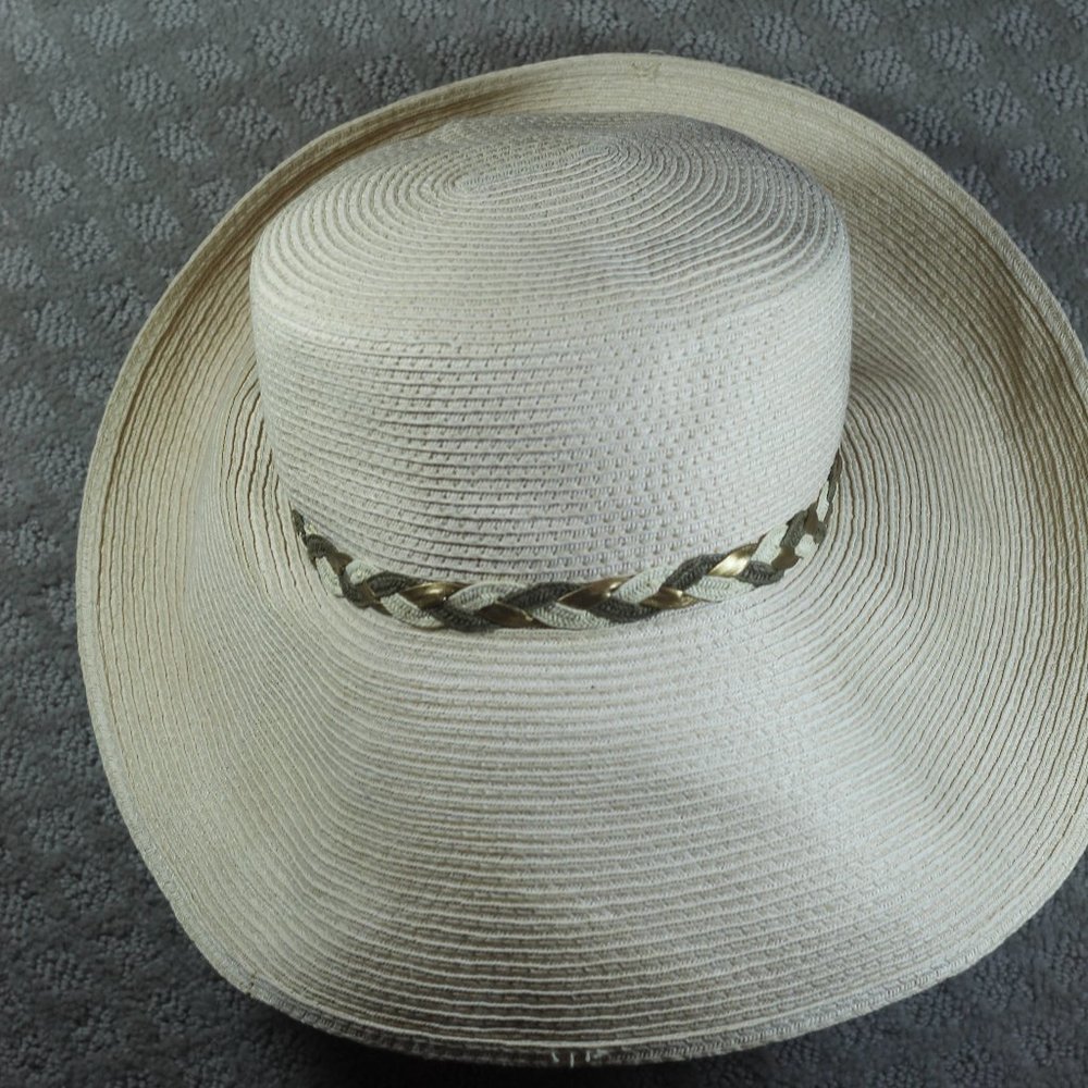 August Paper Blend Straw Floppy Sun Hat